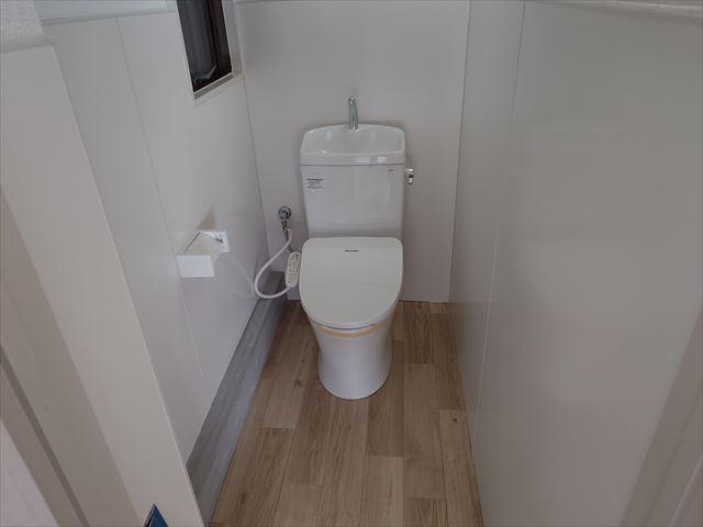 堺市西区の店舗リノベーション事例 :工事前。トイレエリア|TEAM-R