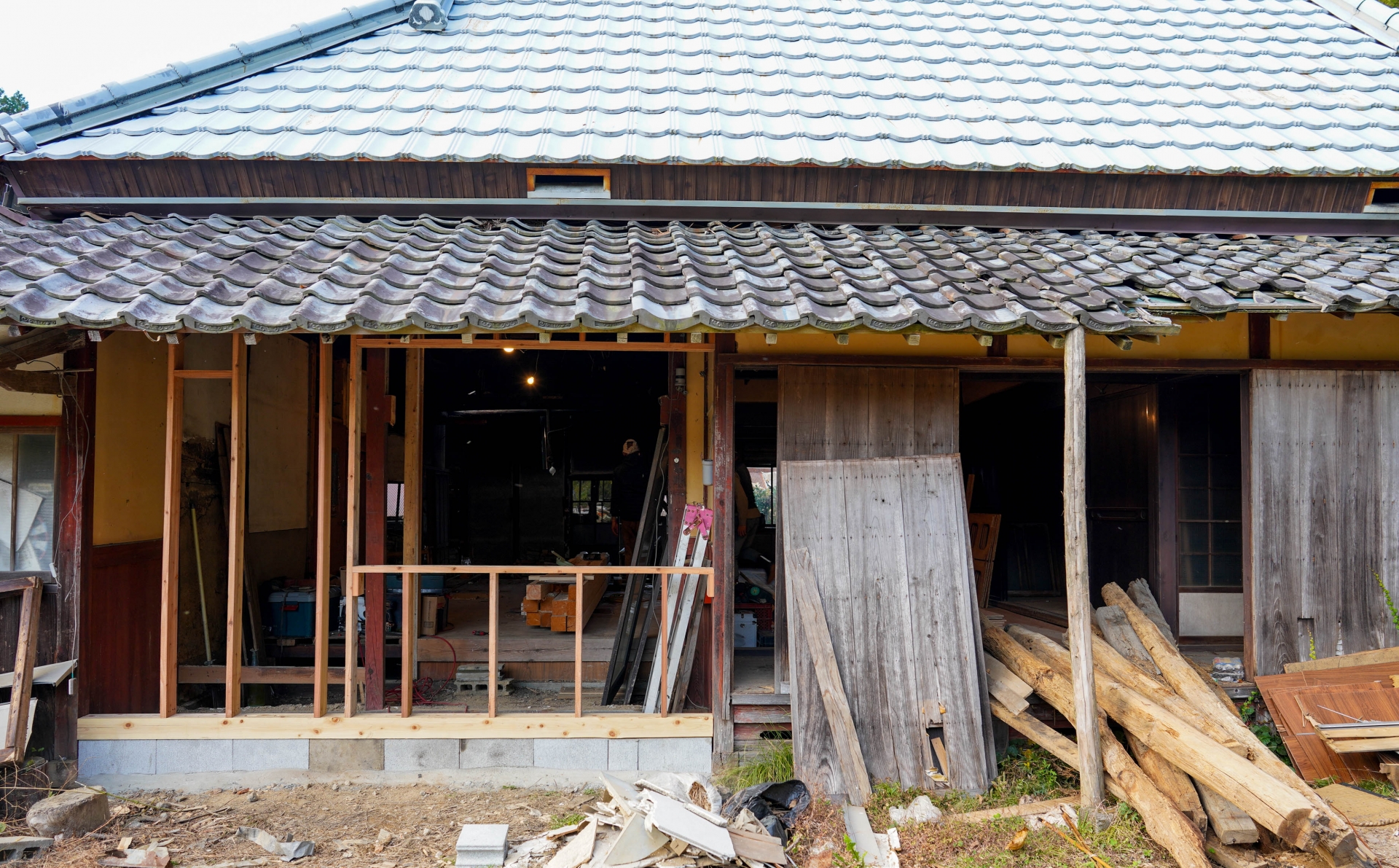 木造戸建て住宅の耐震工事画像